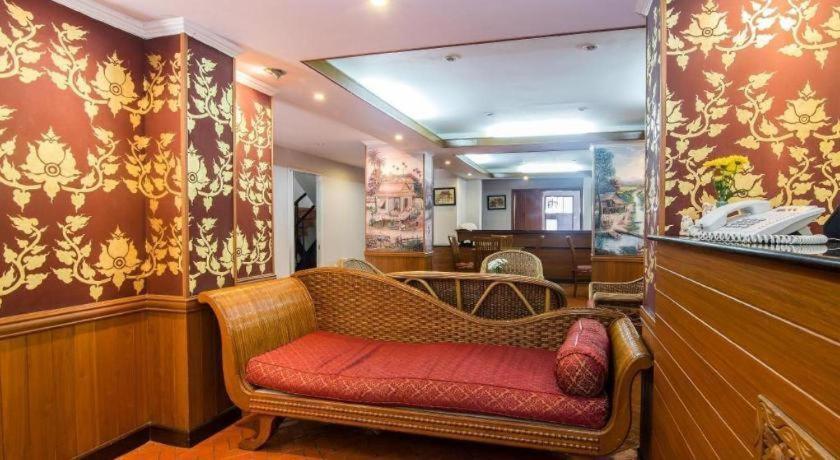 Chada Thai House Pattaya Buitenkant foto